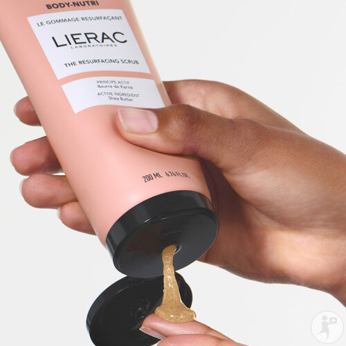 LIERAC Body-Nutri Le Gommage Resurfaçant Corps Tube 200 ml