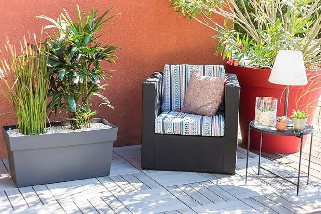 EDA - Muret Toscane 80 cm - Jardinière à roulettes - Volume 74 L - avec Réserve d'eau et Grille Filtrante + Goulotte d'Arrosage - 79 x 35 x H. 39 cm - Gris Anthracite