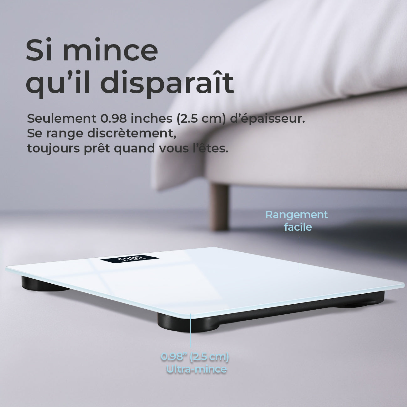 Sparoma AD-26 Pèse-personne électronique avec capacité de 180 kg, haute précision de 0,05 kg, verre trempé de 4 mm et écran LCD, blanc - Alimenté par 2 piles AAA (piles non incluses)