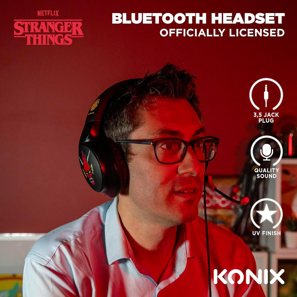 KONIX Stranger Things Casque de jeu circum-aural filaire pour PC, PS5, Switch 2 et Xbox - Microphone - Câble 1,5 m - Connecteur 3,5 mm - Motif Hellfire Club