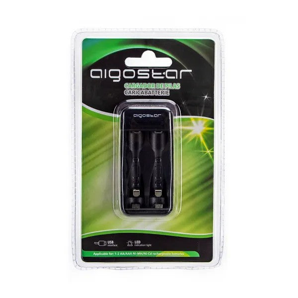 Aigostar Chargeur de piles à charge lente compatible AA et AAA avec port de charge type-C à 2 emplacements - Noir