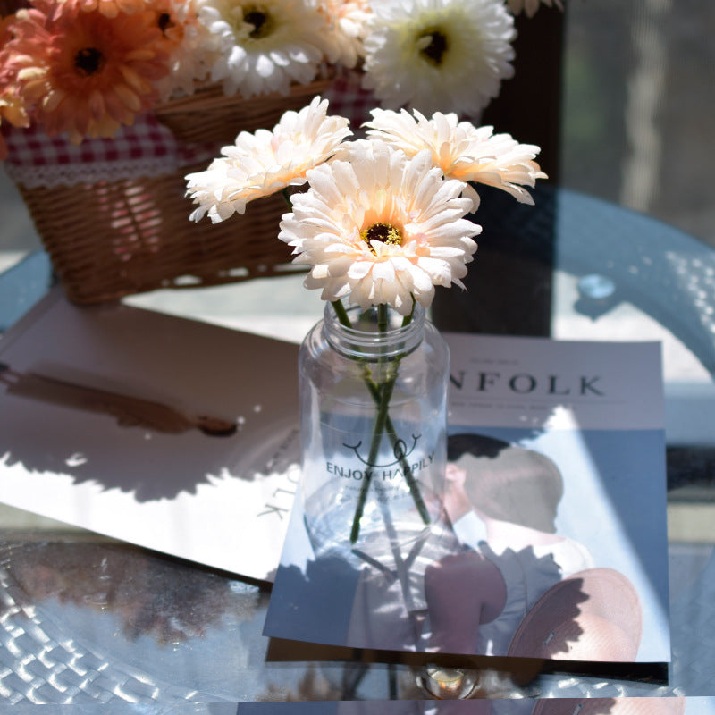 Yuejia 3 Pièces 9,05 in / 23 cm Fleurs de Gerbera en Soie Artificielle Mariage Maison Terrasses Décoration de Table Faux Chrysanthème Pivoine Fête Décoration de Maison (Champagne)