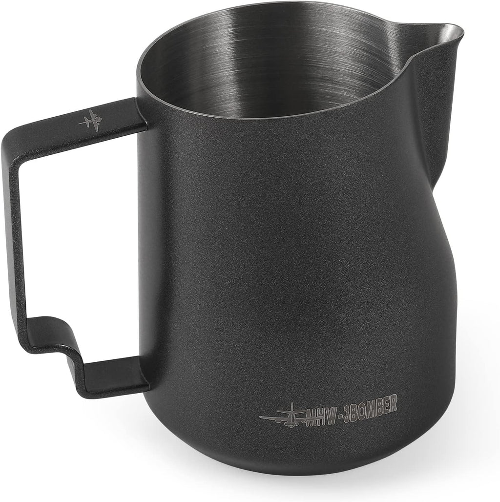 MHW-3BOMBER Pichet à lait 450 ml (15 oz) professionnel, pichet à lait en acier inoxydable de 15 oz pour espresso, mousse de cappuccino avec design de bec en bec de tortue