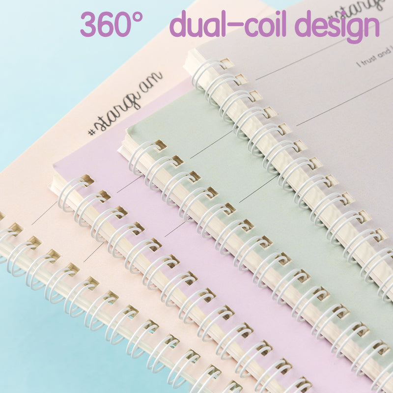 Deli Carnet à spirale, A5 (148 x 210 mm), 60 feuilles/120 pages, 70 g/m² - Parfait pour les étudiants, le bureau et le journaling, Série Meow Time, Lot de 4