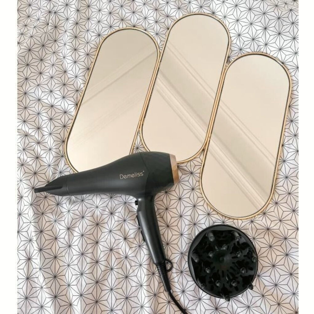Demeliss Saint Algue Série Professionnelle Salon 2200 Sèche-cheveux - Ionique Tourmaline - Anti-frisottis - 2 vitesses, 3 températures - Moteur AC puissant - Diffuseur + Concentrateur - Noir