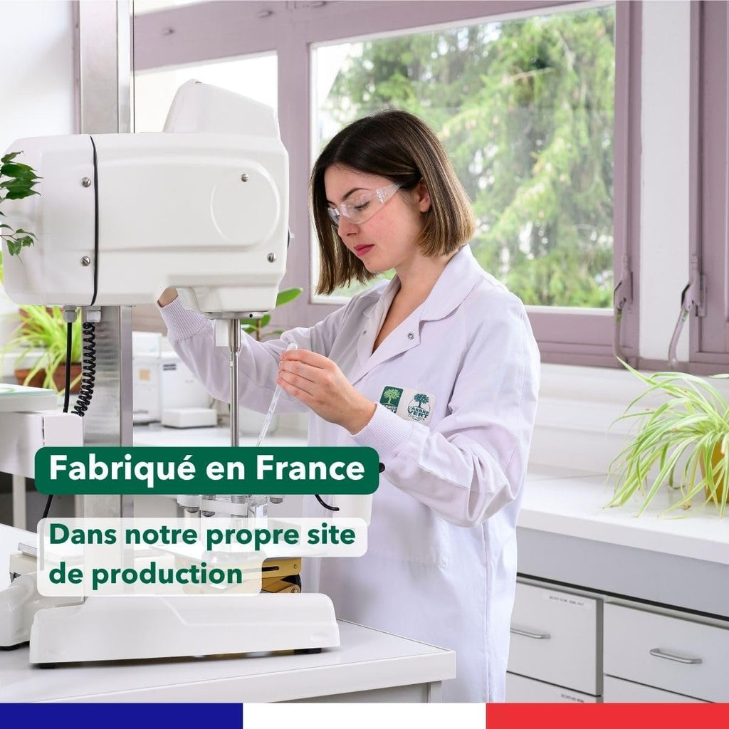 L'Arbre Vert Eveil Floral Lessive Liquide Recharge, Hypoallergénique, Écolabel UE, Parfum Floral, 34 Lavages, 1,53 L