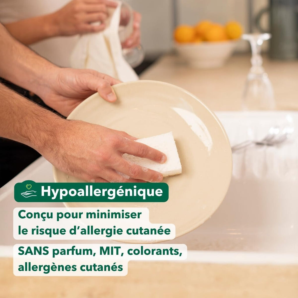 L'Arbre Vert Liquide Vaisselle Hypoallergénique, Peaux Sensibles, Sans Parfum, 4 x 500 ml (= 2 L)