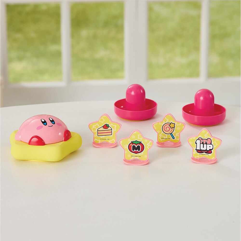 EPOCH Games Kirby Frappe en vol stationnaire