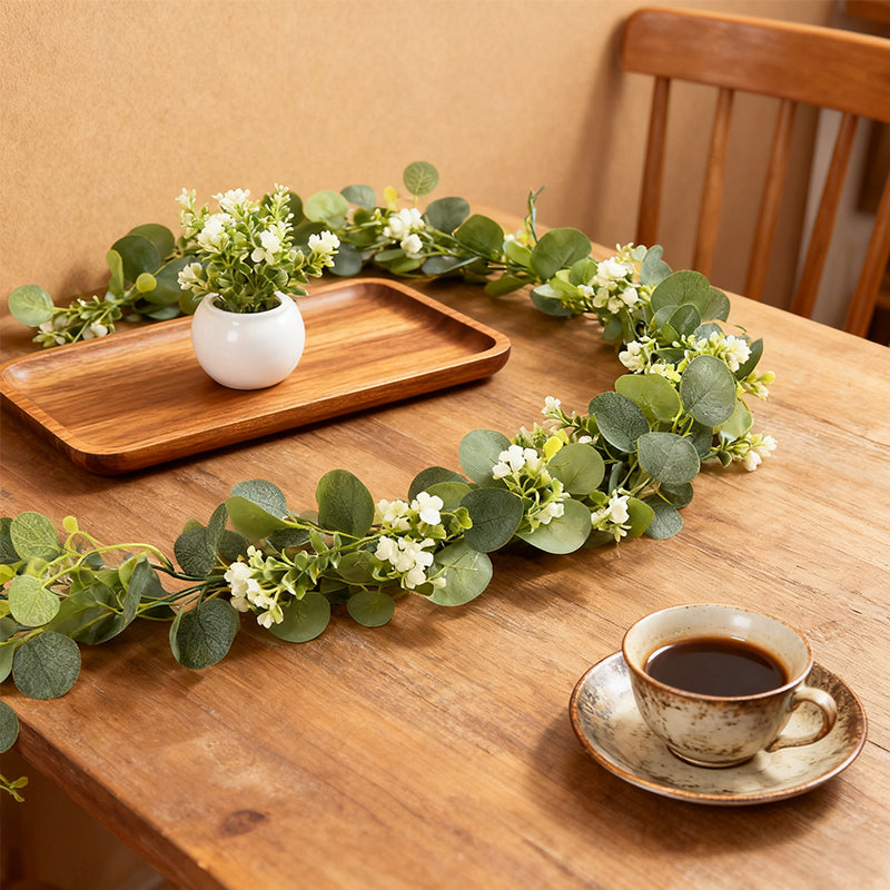 Wei's moment Lot de 2 Guirlandes d'Eucalyptus, 180 cm, Guirlandes Artificielles, Eucalyptus, Guirlande de Fleurs avec Fleurs Blanches, Guirlande de Feuilles