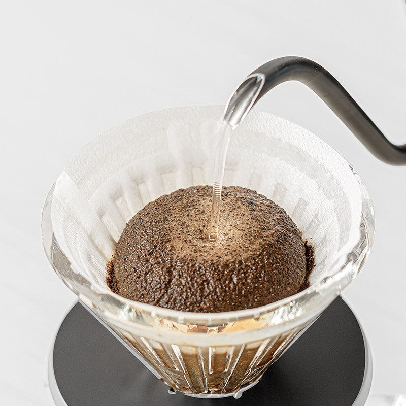 TIMEMORE Verseuse à Café en Verre Cristal V01, Filtre à Cône Pour Over en Borosilicate 1-2 Tasses avec Rainures Concaves Uniques pour une Extraction Uniforme, Noir