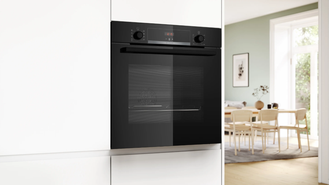 Bosch HBA534EB3 Four encastrable électrique à chaleur tournante Classe A+ noir - 71 L