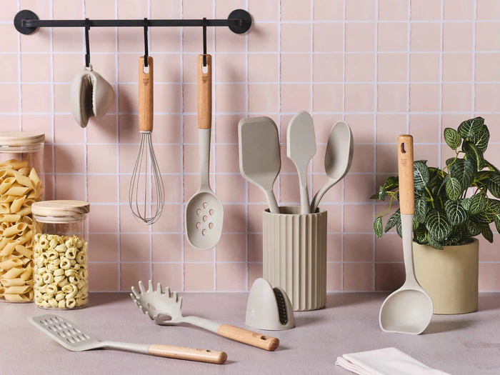 BJÖRN Set d'ustensiles de cuisine en bois et silicone GUNNAR - 11 pièces