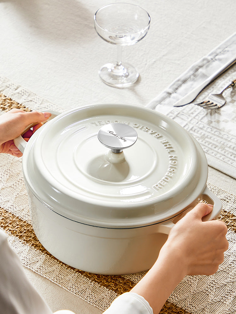 COOKER KING Chuanjia cocotte néerlandaise en fonte émaillée, robuste, chauffe uniforme, maintien de la chaleur longue, ustensile de cuisson, blanc amande, 24 cm