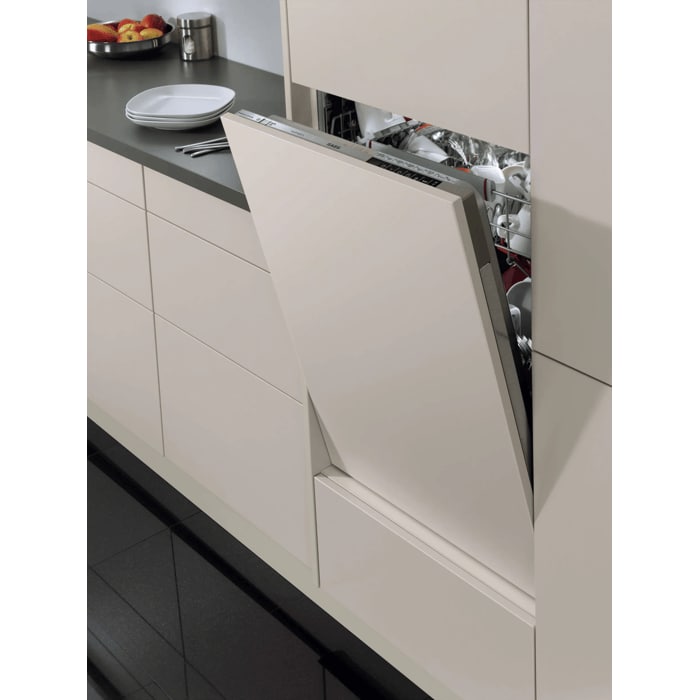 AEG FSB34707Z Lave-vaisselle tout intégrable 60 cm - 14 couverts - Classe C