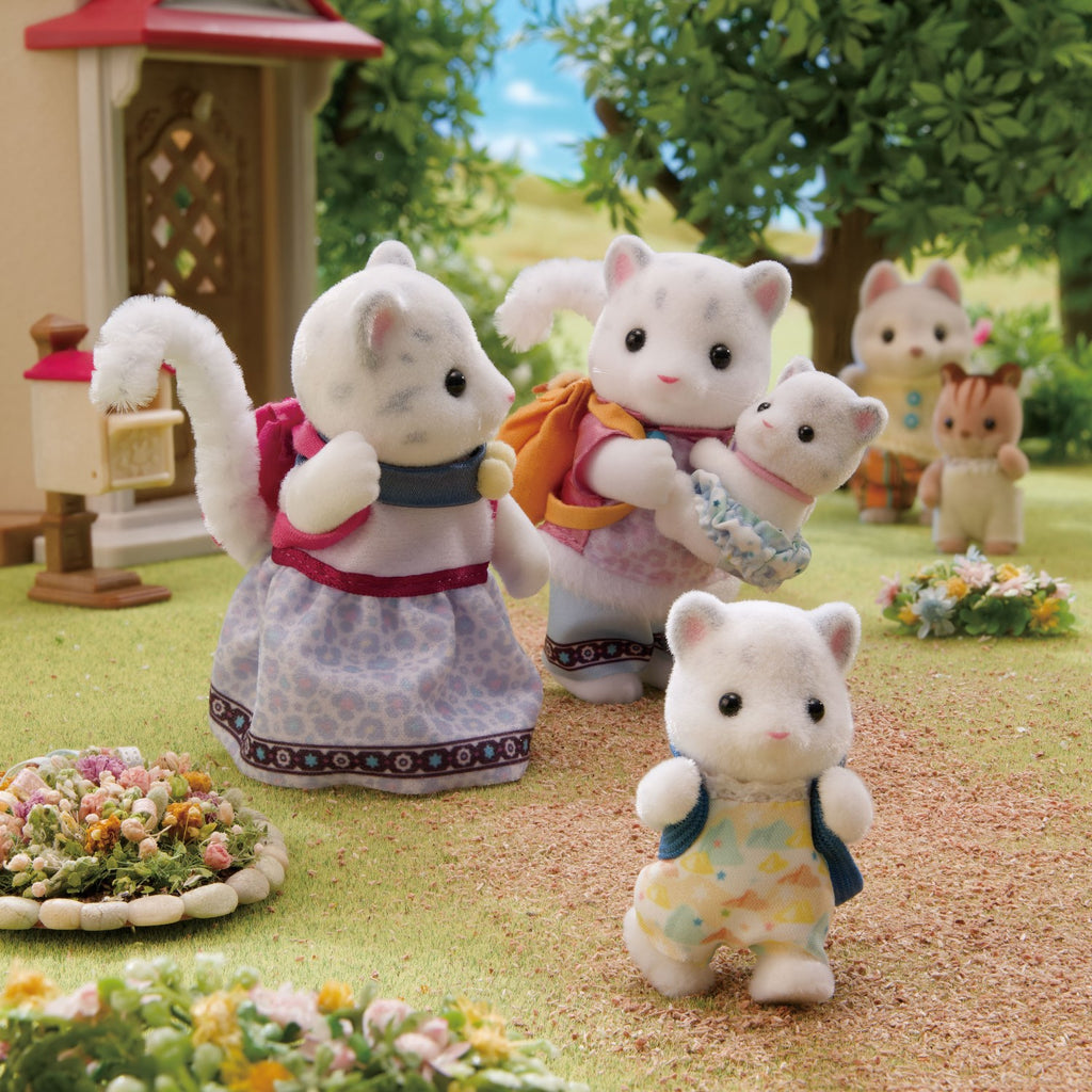 Sylvanian Families Set de Figurines Famille Léopard des Neiges