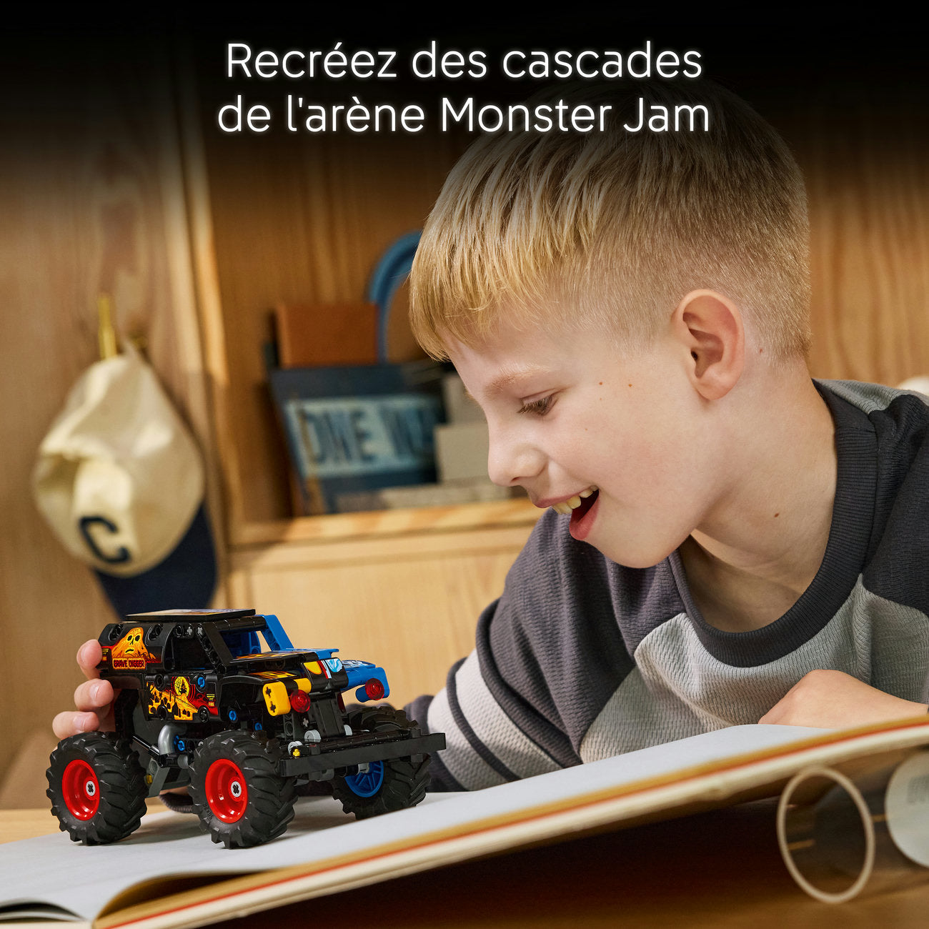 LEGO Technic 42219 Monster Jam™ Grave Digger™ - Feu et glace