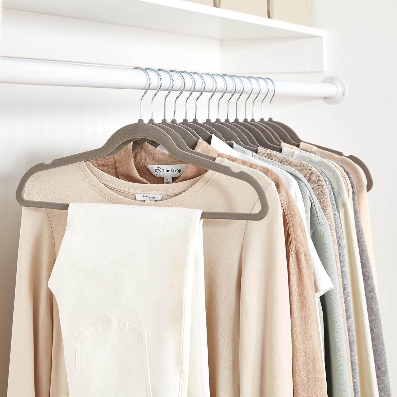 ANQI Lot de 50 cintres en velours antidérapants - Gris/argent