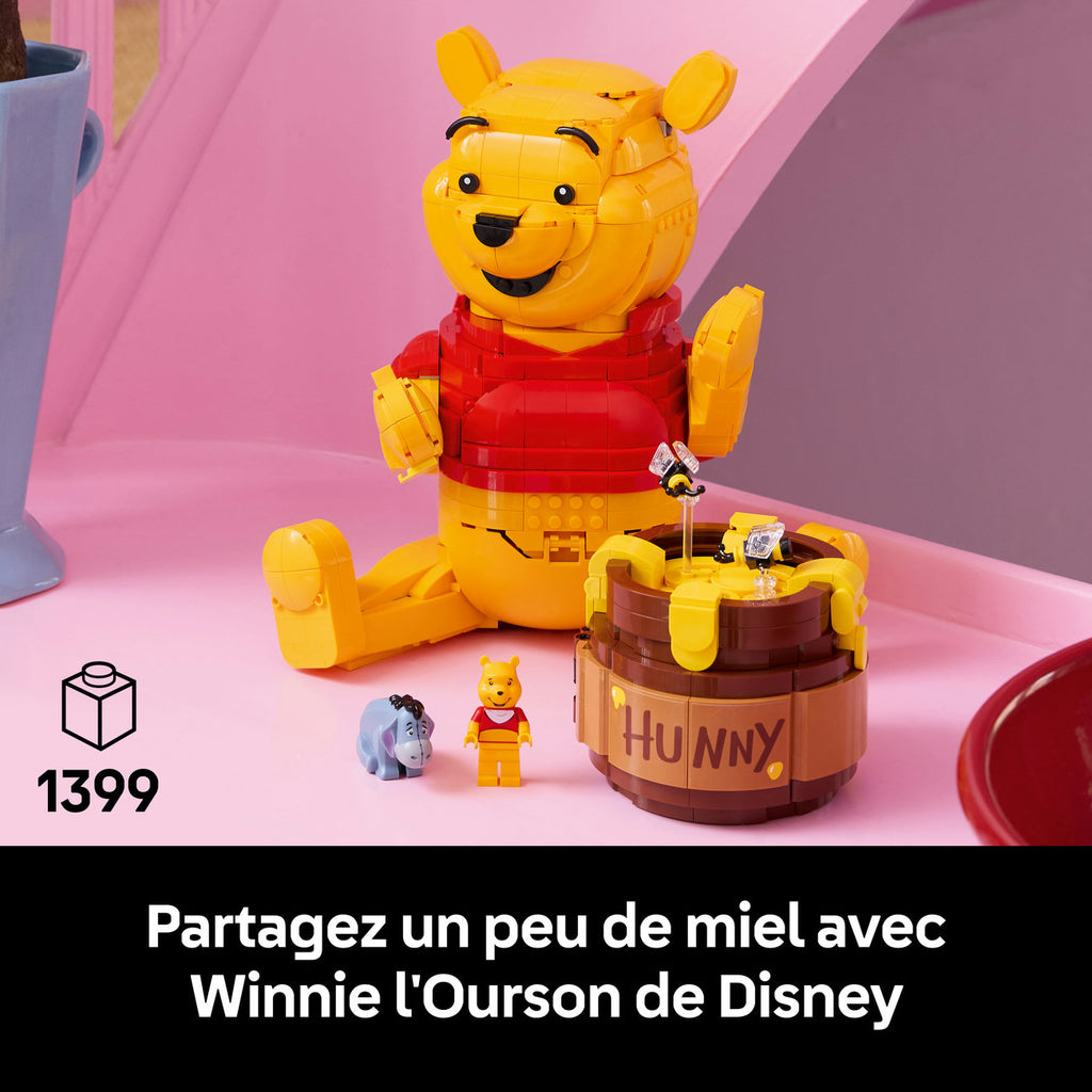 LEGO Disney Winnie l'Ourson Figurine à Construire & Pot de Miel 43300 Set de Présentation pour Adultes (1 399 Pièces)
