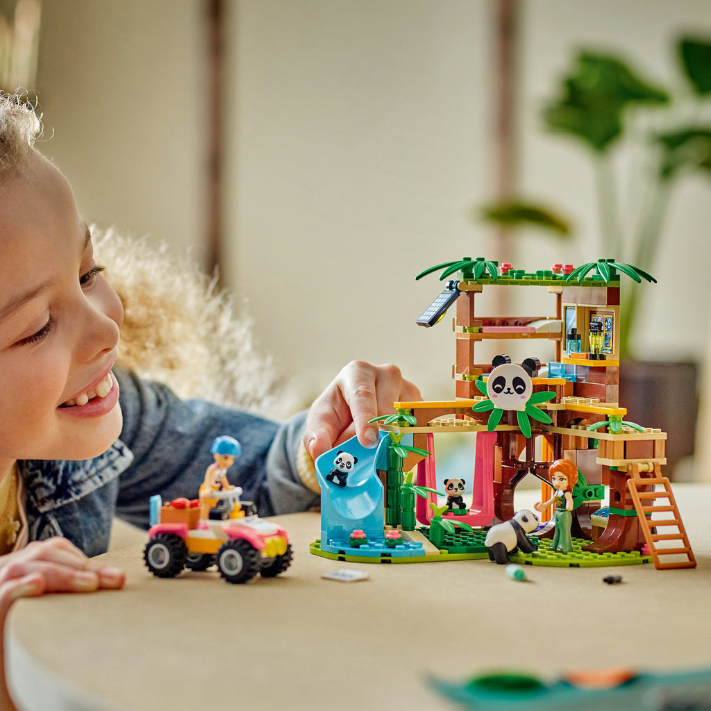 LEGO Friends 42648 Soins aux animaux au sanctuaire des pandas