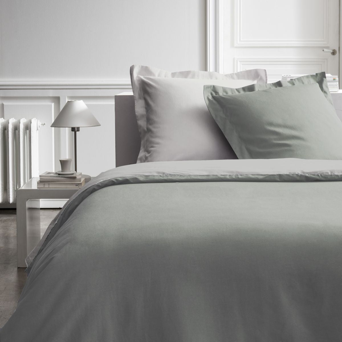 TODAY Parure de lit double - 240 x 260 cm - Percale bicolore - Dune/Sauge