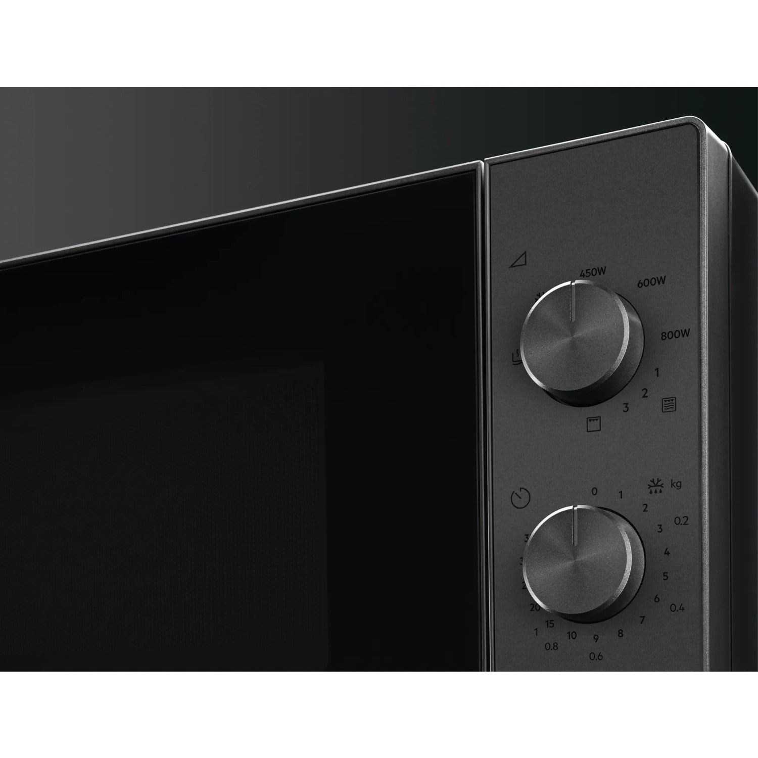ELECTROLUX EMZ421MMTI Four micro-ondes grill pose libre - 21 L - 800 W - Titane