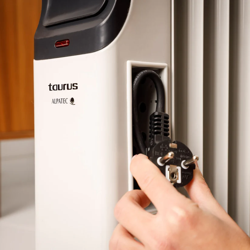 TAURUS ALPATEC Nouveau Dakar Radiateur bain d'huile 1500 W