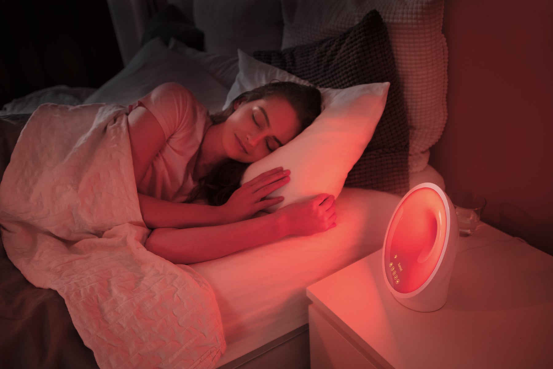 Philips SmartSleep HF3654/01 Réveil lumineux - simulation de l’aube et du crépuscule, relaxation guidée par la lumière, sons naturels ou radio FM, écran tactile intelligent, lumière nocturne - Blanc