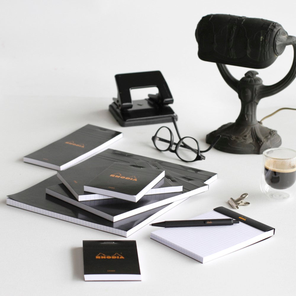 CLAIREFONTAINE Bloc agrafé Rhodia BLACK N°14 11x17 cm 80 feuillets petits carreaux 5x5 80 g