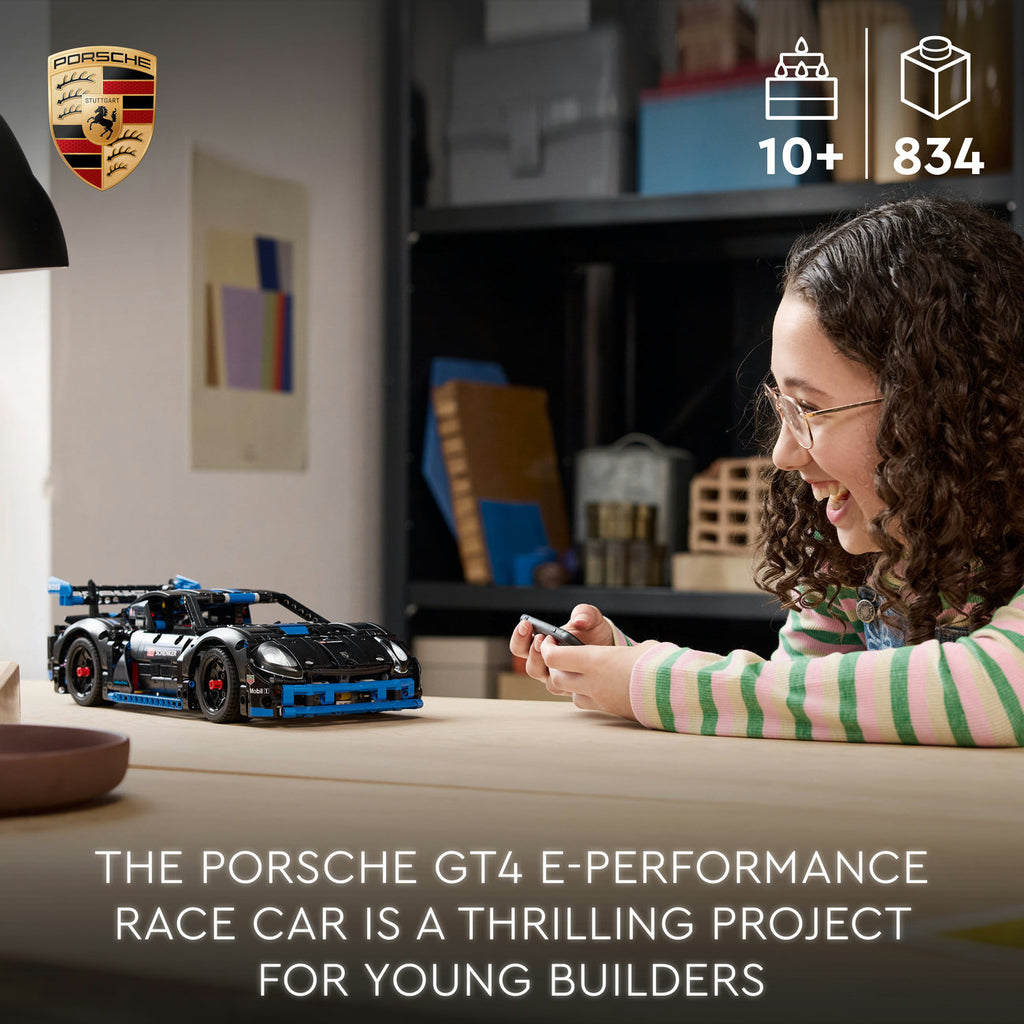 LEGO Technic 42176 Set de construction de voiture de course Porsche GT4 e-Performance