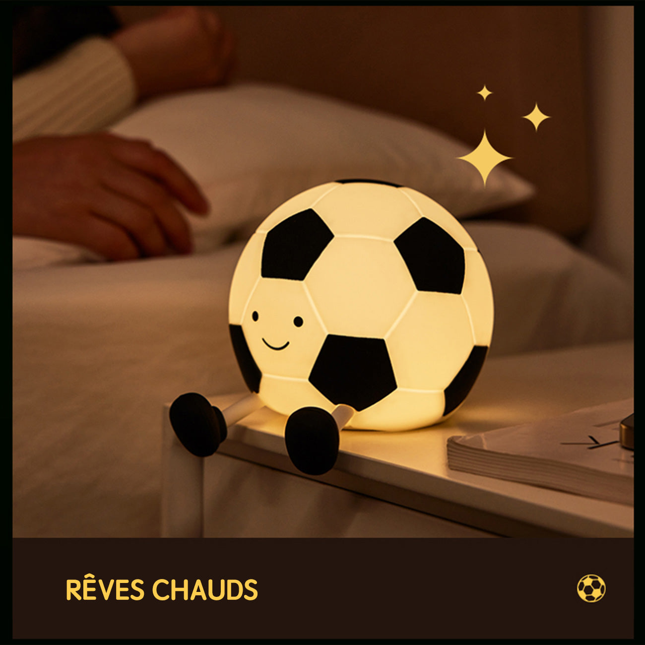VIVREAL Veilleuse LED ballon de football A032, Rechargeable, Intensité réglable sur 3 niveaux, Charge Type-C, Silicone souple, ABS et PP
