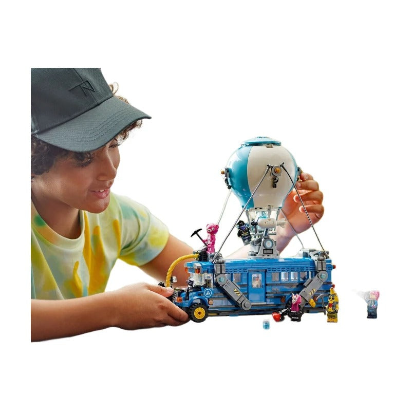 LEGO Fortnite 77073 Set de Construction Bus de Combat