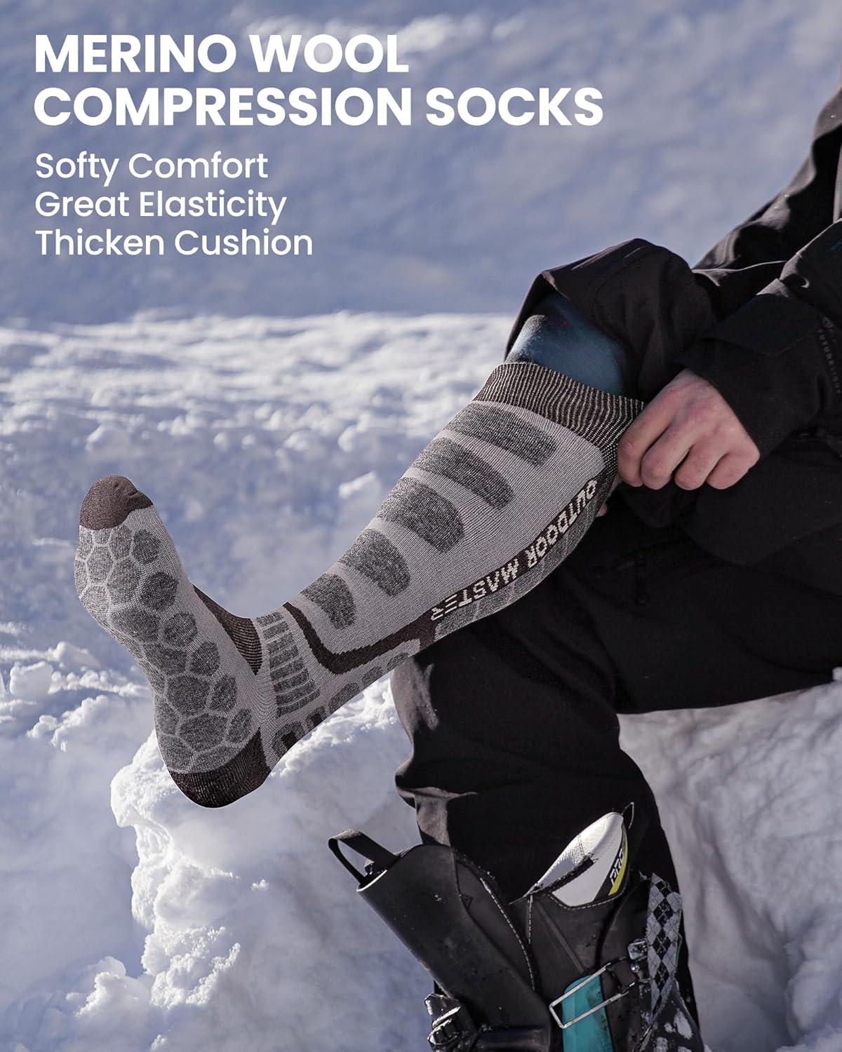 OutdoorMaster Lot de 2 paires de chaussettes de ski en laine mérinos à compression gris foncé - Taille L