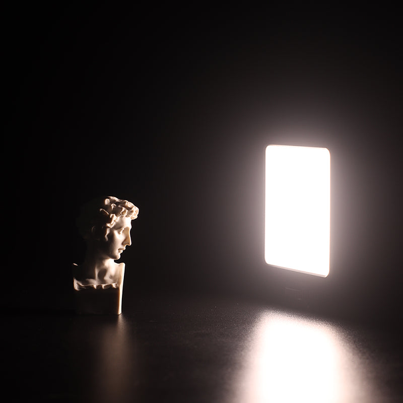 Ulanzi VL81 Mini lampe LED rechargeable 3000 mAh, IRC 95+, 3200 à 5600 K, USB