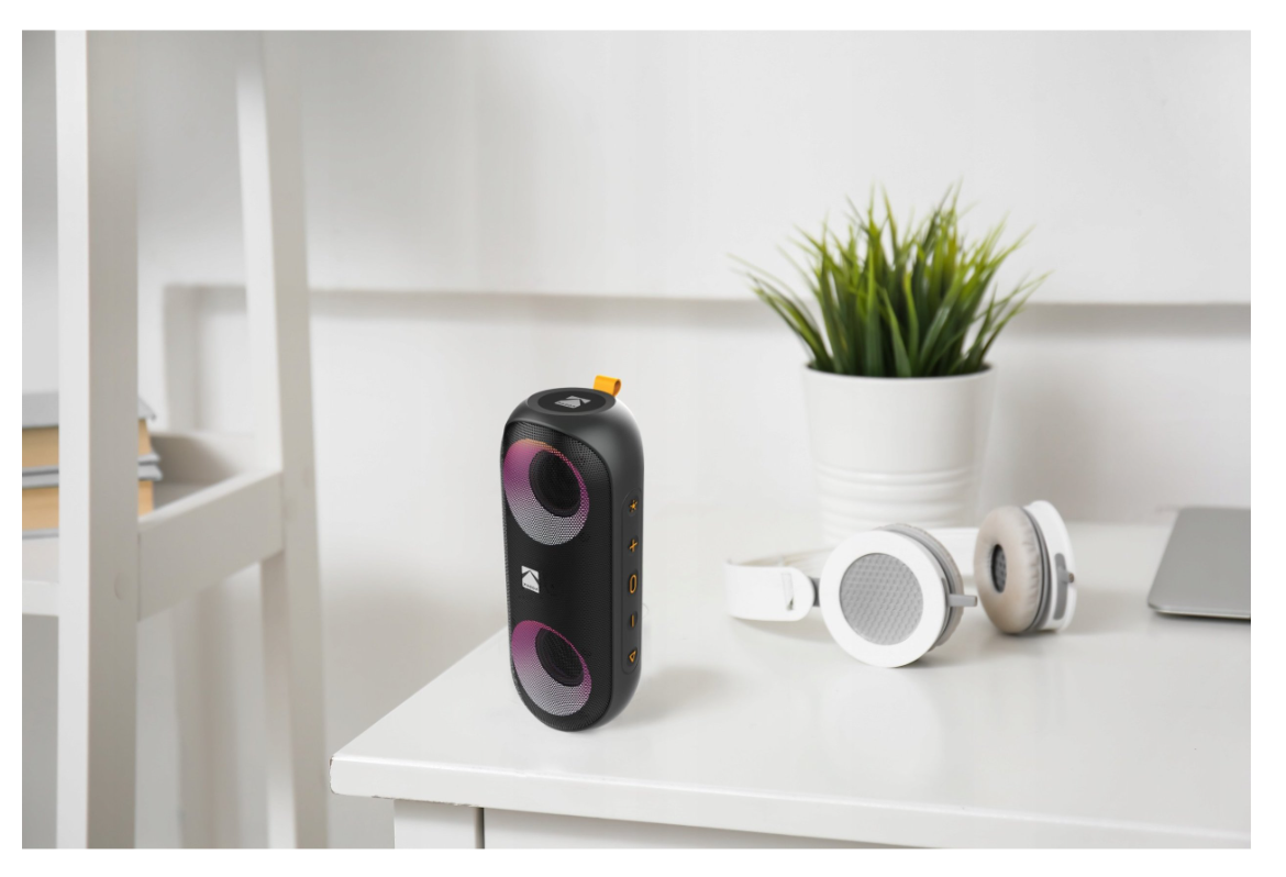 Kodak Enceinte portable sans fil 2 x 10 W IPX6 - Batterie rechargeable : 7,4 V/2000 mAh