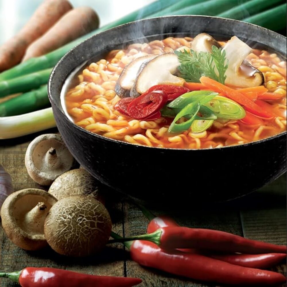 Nongshim Shin Ramyeon Black Nouilles instantanées - 4 x 130 g