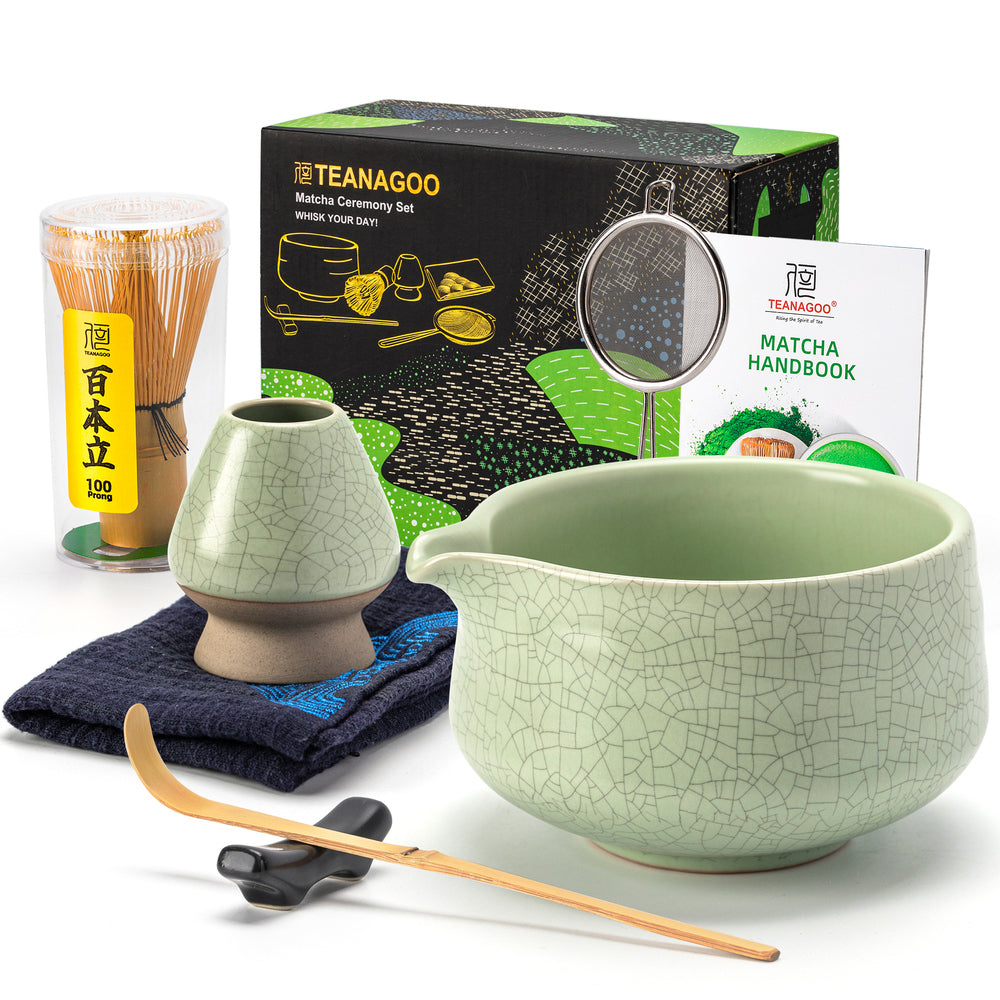 TEANAGOO Kit matcha de cérémonie avec fouet en bambou et porte-fouet, bol en céramique, cuillère en bambou et support, tamis et serviette - Vert clair pro