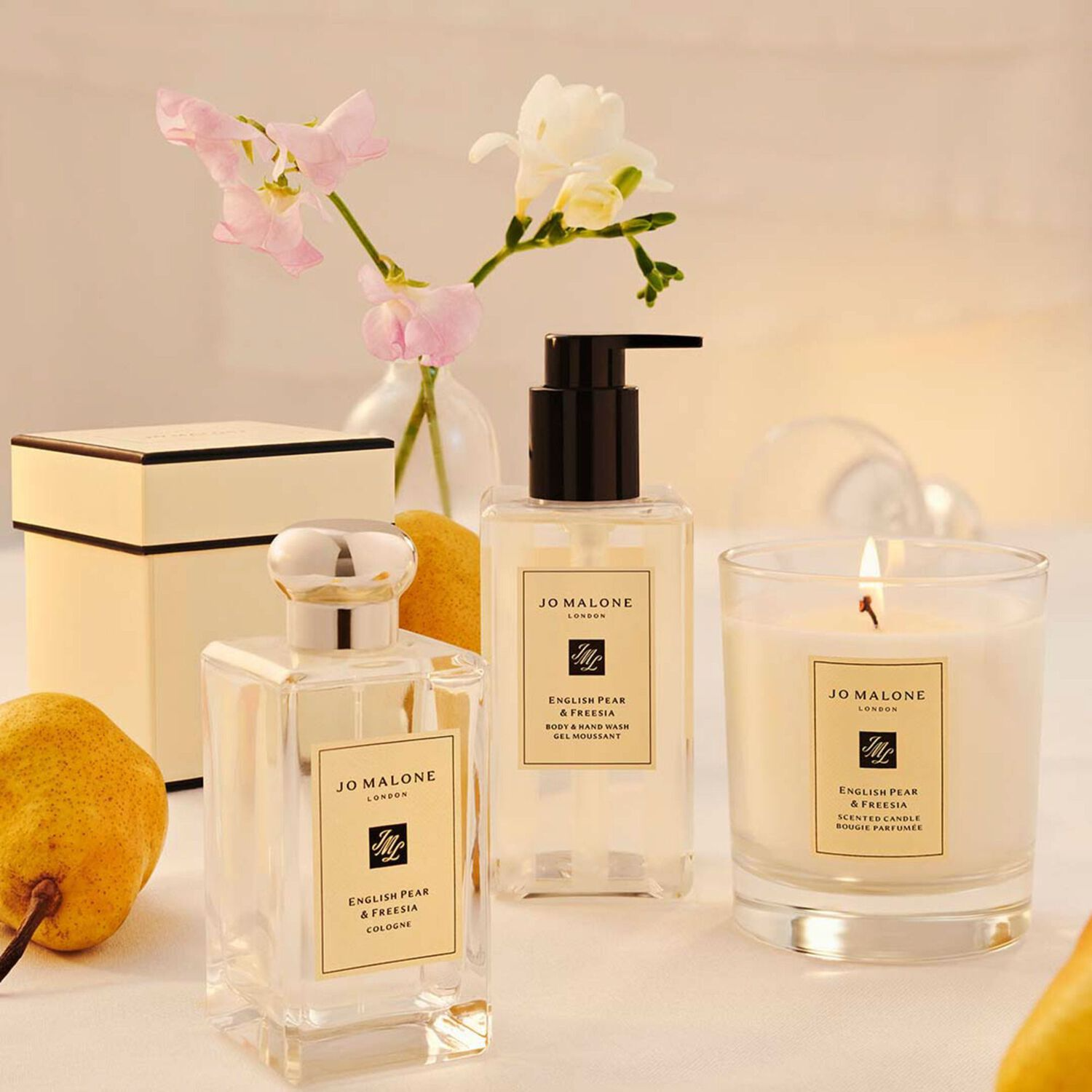Jo Malone English Pear & Freesia Savon liquide pour le corps et les mains - 250 ml