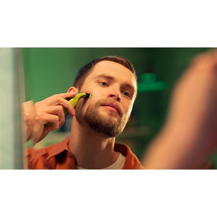 PHILIPS OneBlade 360 Tondeuse Visage & Rasoir QP2734/23, Peigne Réglable 5-en-1, Lame Double Face, 100 % Étanche, Autonomie 60 Min