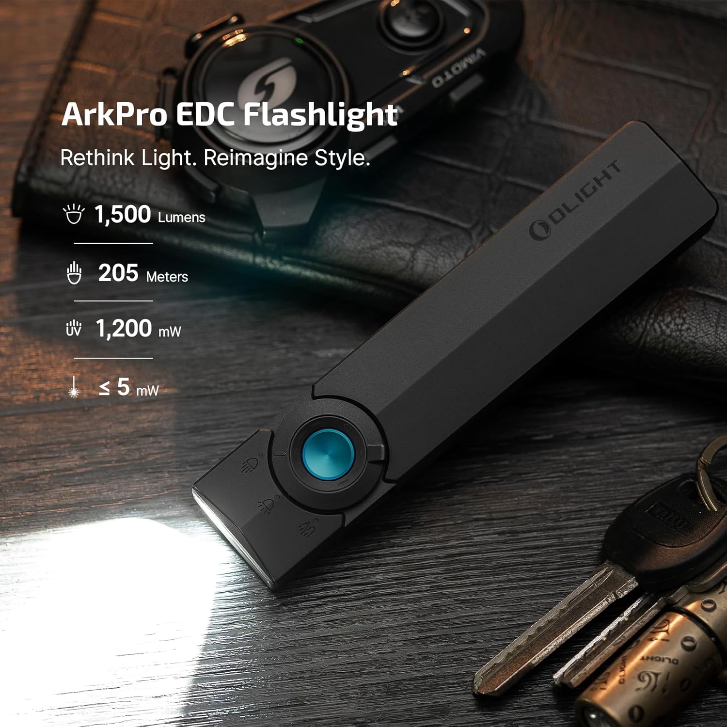 Olight Série ArkPro Lampe de poche EDC à corps monobloc plat avec sources lumineuses multiples