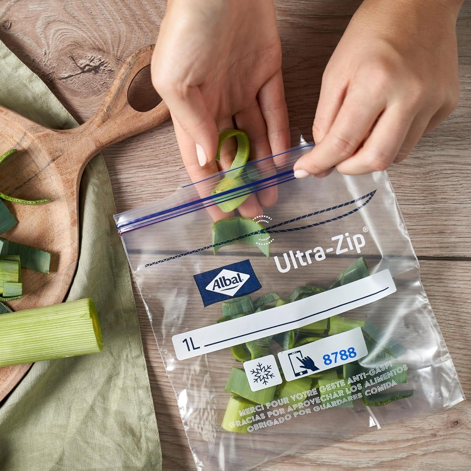 ALBAL Ultra-Zip sacs de congélation moyens, fermeture double zip, 27 x 24 cm, 3 L, lot de 15, fabriqués avec 70 % de matériaux recyclés