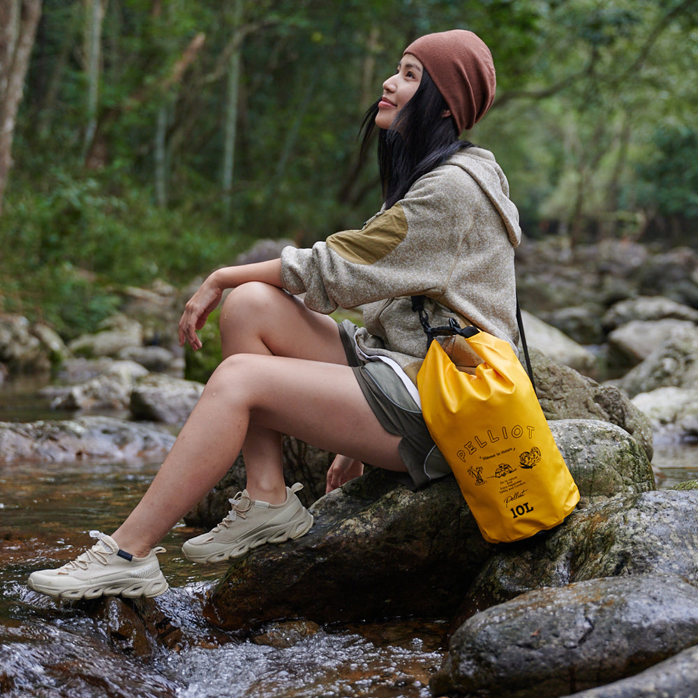 PELLIOT Sac imperméable unisexe Sac de rangement étanche pour sports nautiques – Haute visibilité et fiable, Jaune vif 10 L