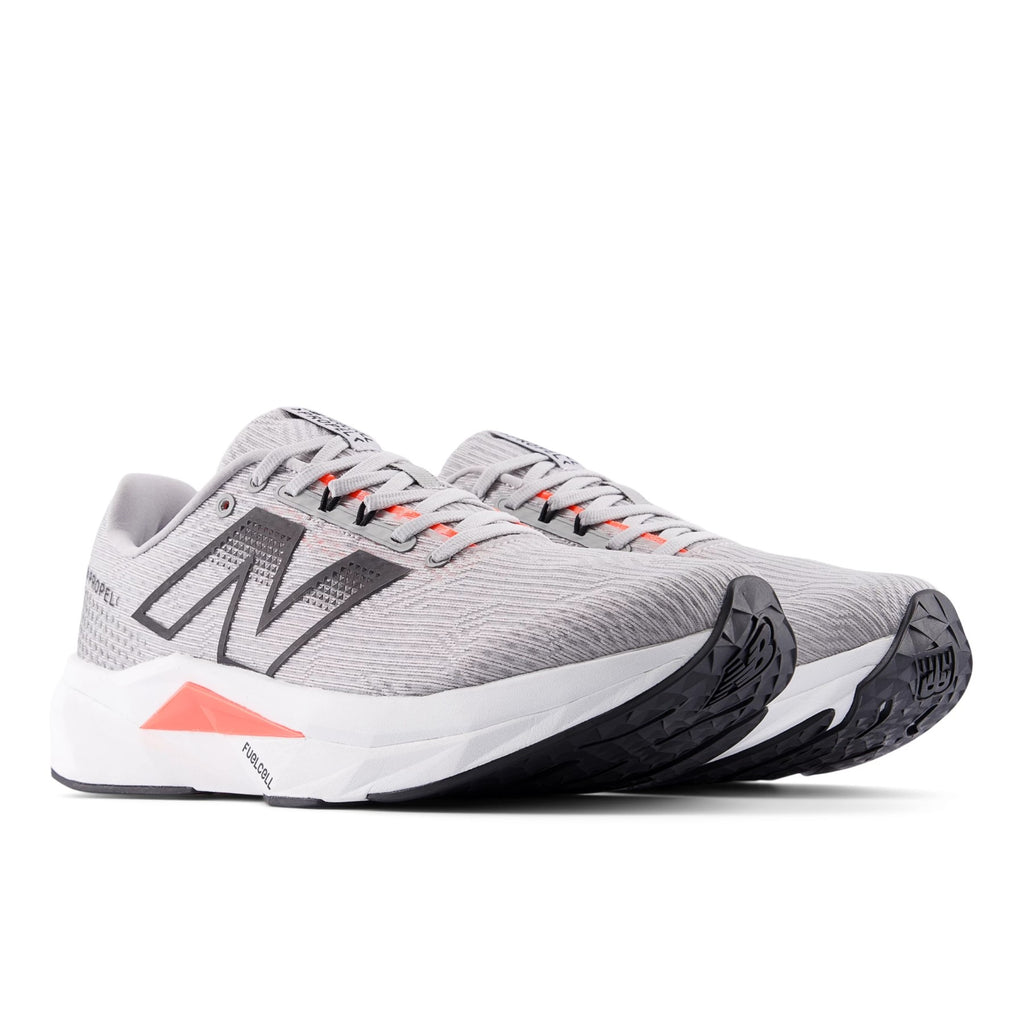 NEW BALANCE FuelCell Propel V5 Rain