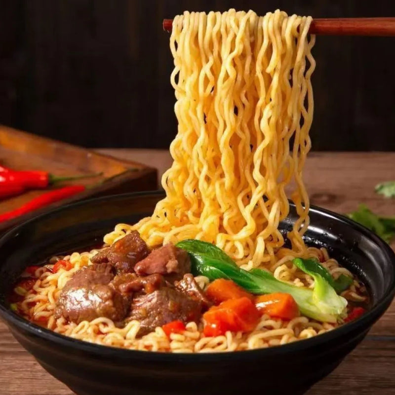 Bai Xiang Nouilles instantanées saveur bœuf épicé classique umami - 12 x 102 g