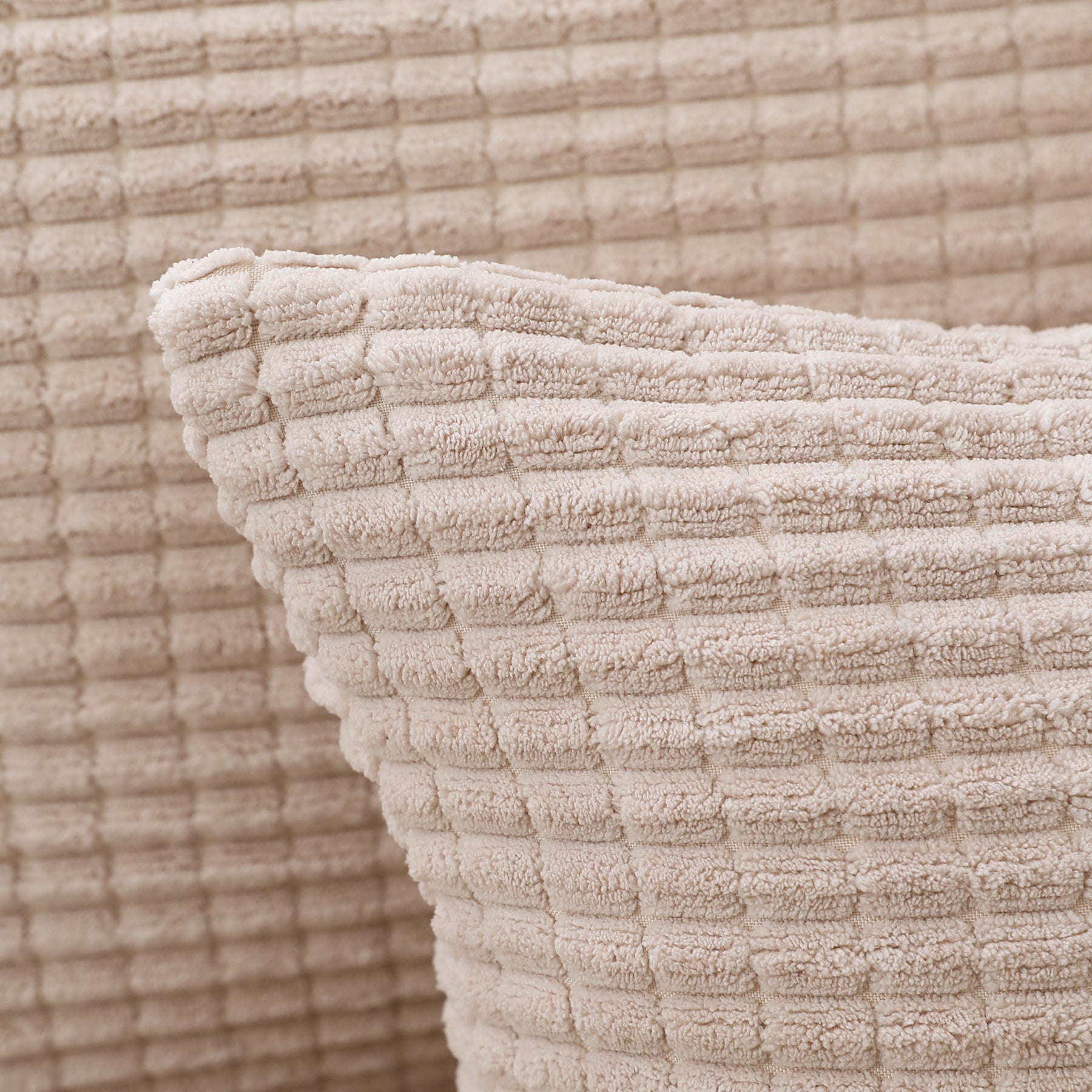 Deconovo Housse de coussin en velours Couleur beige 50*50 cm 1 pc