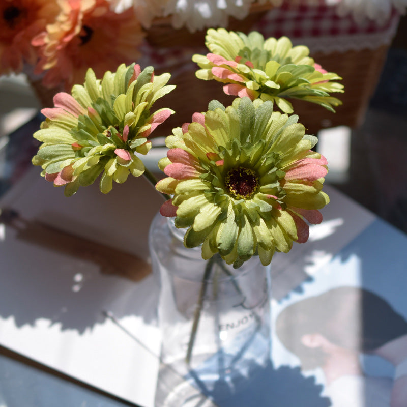 Yuejia 3 pièces 9,05 po / 23 cm Fleurs de gerbera en soie artificielle Mariage maison vérandas Décoration de table Fausses marguerites chrysanthèmes Fête Décoration de maison (vert)