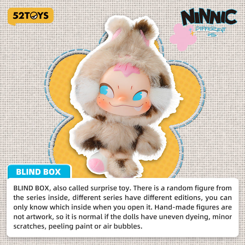 52TOYS NINNIC Série We Are Different Boîte Mystère Pendentif en Peluche Poupée de Collection Tendance Décoration de Bureau Cadeau d'Anniversaire Une Figurine Aléatoire par Commande