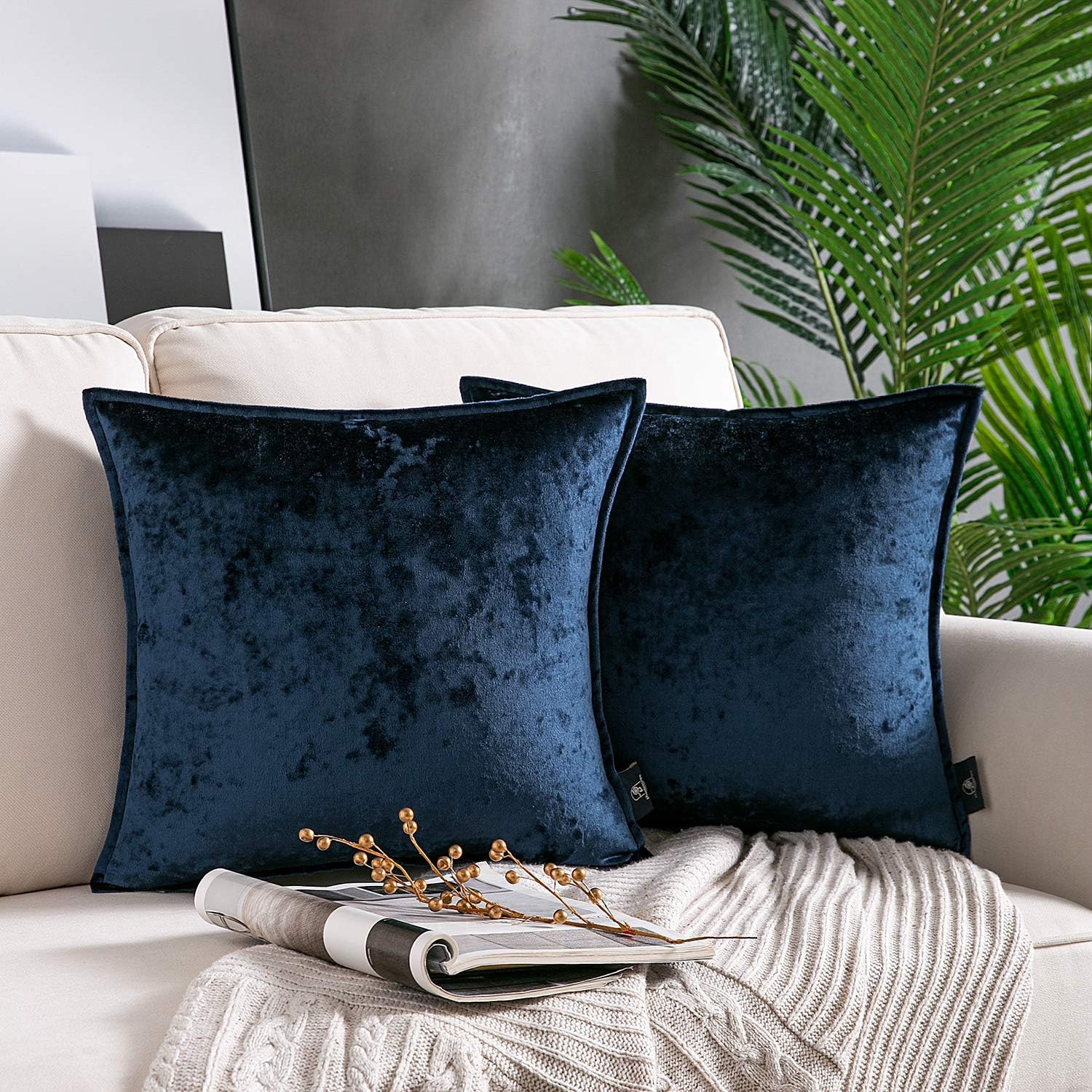 PHANTOSCOPE Housse de Coussin en Velours Gaufré Brillant avec Galon, Carré, 1 Pièce, Marron, 18 x 18 Pouces (45 x 45 cm), pour Canapé, Lit et Chaise