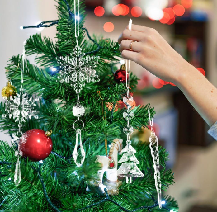 Ju7cer Lot de 26 décorations de sapin de Noël en cristal, pendentifs en forme de flocons de neige et de colonnes de glace en acrylique