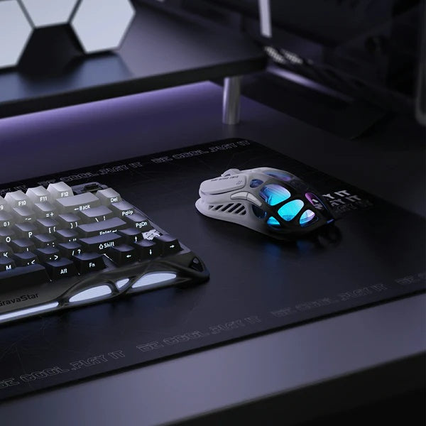 Souris gaming sans fil GravaStar Mercury M1 Pro, 26 000 DPI, taux d'interrogation 4K, capteur PAW3395, ultra-légère (88 g), Bluetooth/2,4 G/filaire, RGB, 5 boutons programmables - Noir dégradé