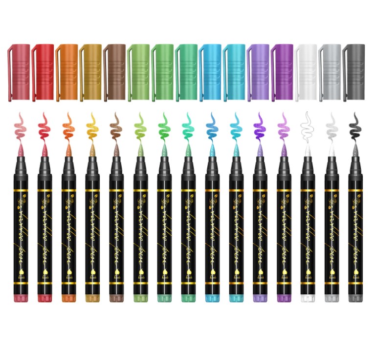 Set de 15 feutres imperméables de tatouage temporaire et 12 pochoirs de tatouage